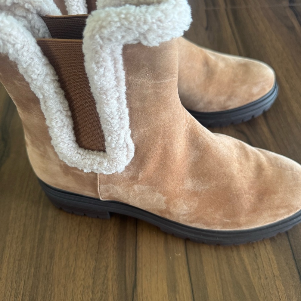 Ann Taylor Tan Suede Shearling Trim Sherpa Lined Boots